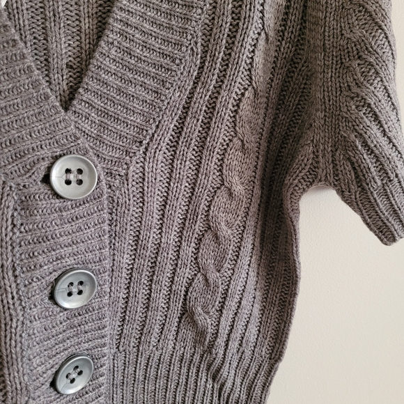 Grey Hooded Croped Sweater/Cardigan - Picture 3 of 5